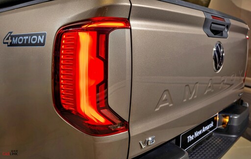 更大、性能更強、更豪華。全新世代德智性能皮卡The All New Amarok 184.9萬元國內上市！