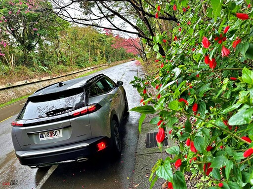 潮到出水，顏值、氣質、舒適、實用都有！最厲害的是2字頭的油耗.... Peugeot 2008 P2 Hybrid