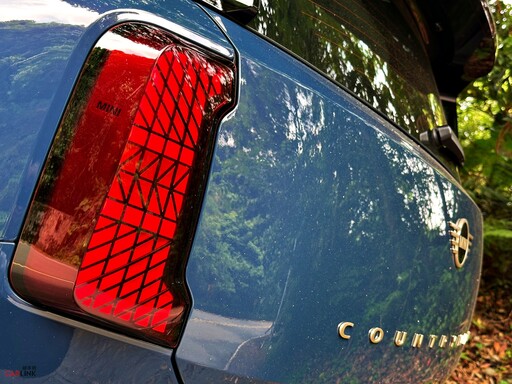 面面俱到。電動時代Mini Countryman E的全面進化