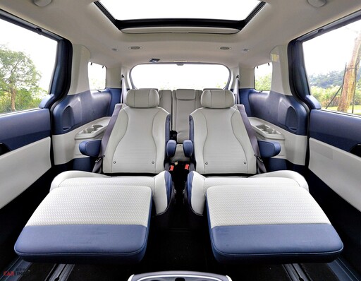Kia Carnival連續四年獲「最佳進口大型MPV」、且蟬聯同級銷售冠軍!本月入主享前瞻配件組。