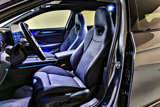 Volkswagen豪華旗艦The all-new Passat僅有旅行車一款、共3個車型,售價157.8/182.8/197.8萬!