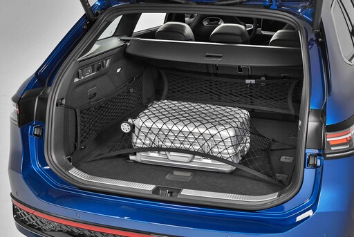 Volkswagen豪華旗艦The all-new Passat僅有旅行車一款、共3個車型,售價157.8/182.8/197.8萬!