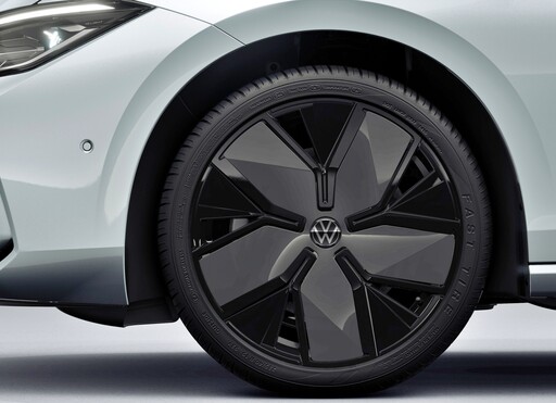 Volkswagen豪華旗艦The all-new Passat僅有旅行車一款、共3個車型,售價157.8/182.8/197.8萬!