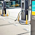 實證高品質快充帶動臺灣電動車採用，U-POWER推動普及、可靠的超大型充電站！