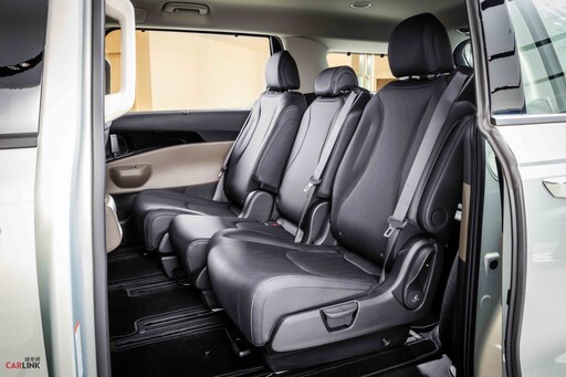 Kia The new Carnival同級唯一極致8人座，191.9/212.9萬元全新上市！