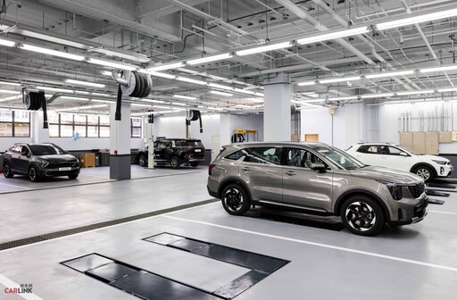 Kia台北旗艦店進駐南港,近1,600坪全台最大規模,打造全台首座全方位展示服務中心!