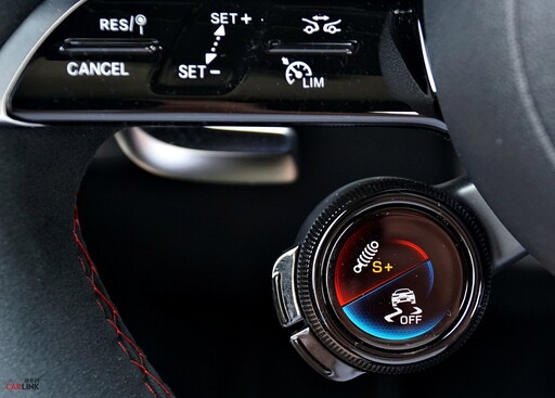 七人座性能SUV的平衡之道!乘風破浪的全能型七座家庭車Mercedes-AMG GLB 35 4MATIC。
