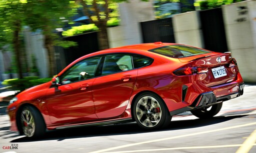 集酷、實用與駕馭樂趣於一身的精緻跑房車。BMW 220 Gran Coupe M Racing Edition