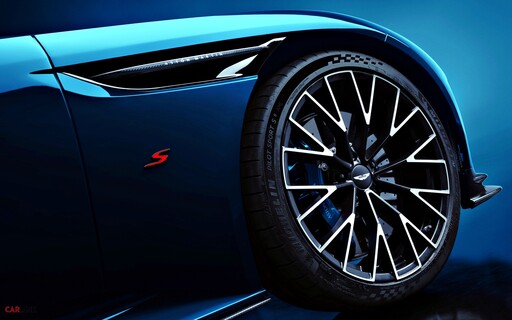 極致狀態下的馭感狂潮,690匹、更銳利的操控!Aston Martin DB12 S