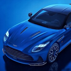 極致狀態下的馭感狂潮，690匹、更銳利的操控！Aston Martin DB12 S