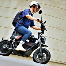 一台車、一座城，都市短跑新選手！我與宏佳騰Coopop 01同城日常的小冒險。