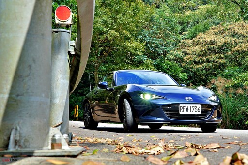 輕量靈魂，駕馭純粹依舊！汽車魂的深刻發掘與讚嘆～Mazda MX-5 RF