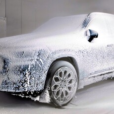 即使零下刺骨，全新Mercedes-Benz GLB仍然讓你感受「回家」的溫暖！