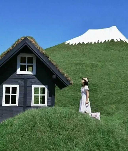 陸驚見山寨富士山!「山頭塗白漆」門票賣4百 官方曾發避雷文:不想騙錢