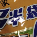 「多半」只是註冊商標？陸「多半袋」泡麵挨批誤導 客服回應掀討論