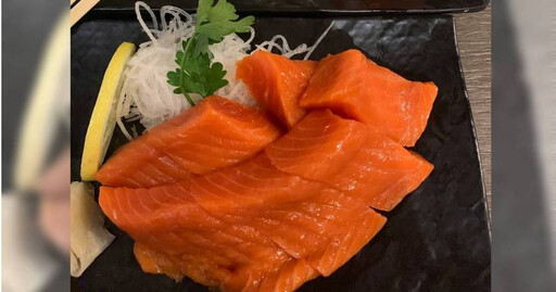 妹子吃到飽剩10片鮭魚！遭店家索賠450元爆哭 真相曝光風向逆轉
