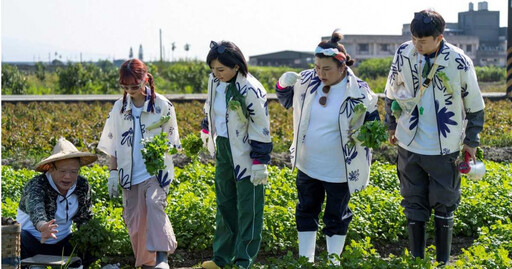 許富凱見「香菜田」秒崩潰 哀嚎：味道真的受不了