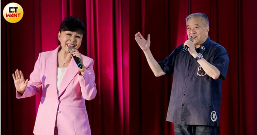 蔡衍明愛心基金會暖心開唱 知名藝人熱情互動逗樂長輩