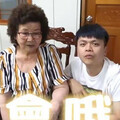嘎嬤去世堂妹秒發文暗酸！網幫蔡阿嘎喊「真心換絕情」 她IG慘被灌爆：可怕親戚