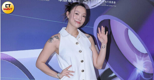 小薰甩肉7公斤展現好身材 感謝另一半鄭人碩體貼照顧