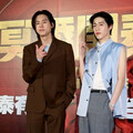 BKPP為泰版《鬼家人》冥婚玩上癮 Billkin、PP重現經典托下巴浪漫對視