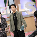 檸檬派2／曾與女伴十指緊扣上演「埋胸情」 派翠克發「朋友卡」撇曖昧