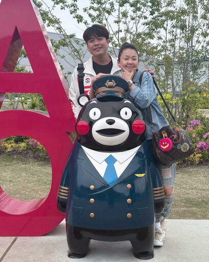 挺過婚變風波！李易慶結婚14週年 放閃六月：真的愛你