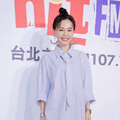 彭佳慧演唱會脫口「靠腰」 被女兒訓話：不可以說髒話