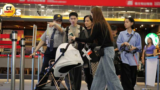 娛樂報報/歐陽妮妮全家現身機場 歐陽龍、傅娟伴愛女離開台灣