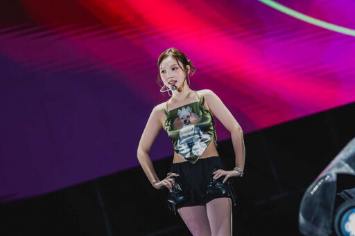 TWICE娜璉高清美照來了 高雄首秀陪歌迷近一小時