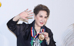 80歲楊麗花獲頒文化獎 盼歌仔戲文化永不老