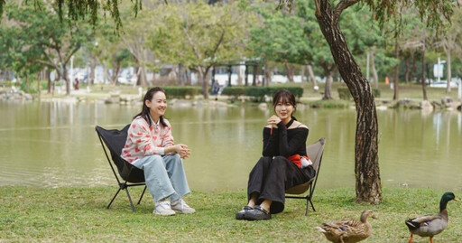 安芝儇遭丟酒瓶、拍裙底 曝韓國啦啦隊辛酸