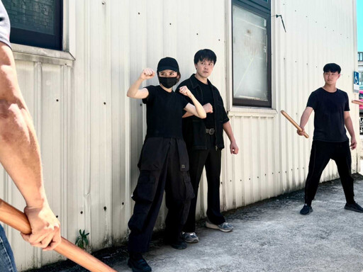 王瞳為愛化身女打仔 雙腿全瘀青