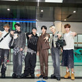 SEVENTOEIGHT韓國同框大咖前輩 返台百位粉絲擠爆機場