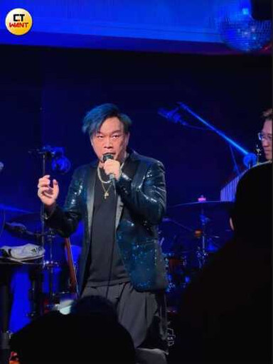 康康「友情價」演出為「他們」！ 自曝想唱小巨蛋被老婆勸退「別為難自己」