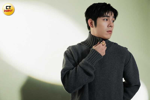 甜妹斜槓中2/詹懷雲曾邊打工邊試鏡 「董事長」金剛仍在過斜槓生活