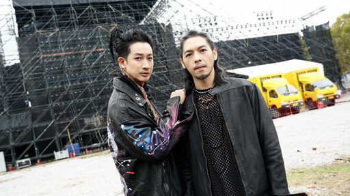 浪花兄弟相隔15年合體 Darren親手打造髮型遭兒虧像公雞