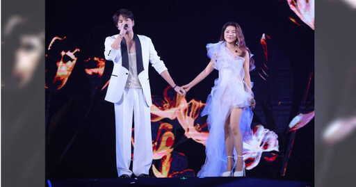 丁噹牽手「無緣的男友」 遭正宮翻白眼急解釋