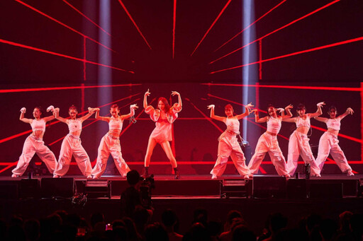 孫淑媚火辣熱舞嗨翻高流 揪丁寧、鍾欣凌組團出道