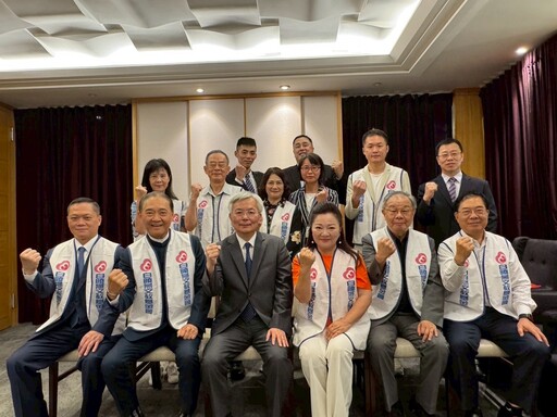 白冰冰卸任董事長！曾面臨「斷炊危機」揭28年辛酸：幫助3千名警察子女