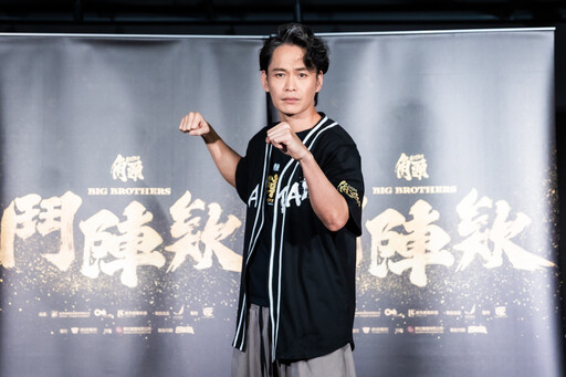 王識賢拍《角頭－鬥陣欸》肌腱拉傷 喜翔「一字馬劈開」無奈：三個掰咖