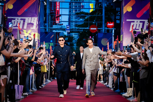 王陽明這是否歸隊《角頭》宣傳？高捷賣關子 黃鐙輝放送福利「丈母娘送出去」