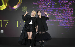 《綜藝大熱門》走入歷史！Lulu 黃路梓茵哭成一團：與吳宗憲相處比家人次數還多