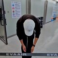 汪小菲來台！懇求「多說大S好話」網挖3天前闖張蘭直播急喊：在搶救