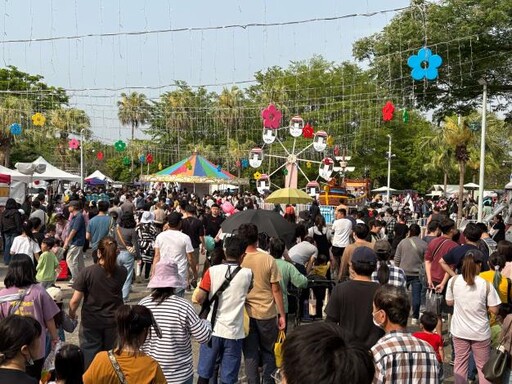 張麗善熱情參與童樂會 與民共度童趣時光 突破40萬人次！