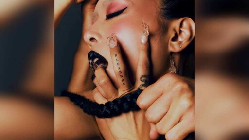 蔡依林指上刺青「Pleasure」揭慾望無所不在 罪惡感與快感同時蔓延