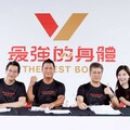 徐展元×蔡尚樺領百位藝人挑戰體能極限 楊一展、柯有倫秀腹肌