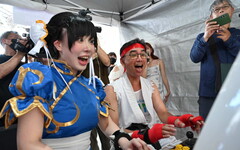 電競嘉年華七年最大盛會首度移師台中車站 閃電狼、苔苔熱力開戰