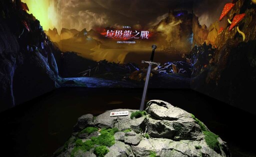 2025最震撼IP沉浸互動展 《愛麗絲拯救仙境：沉浸之旅》夢幻登場