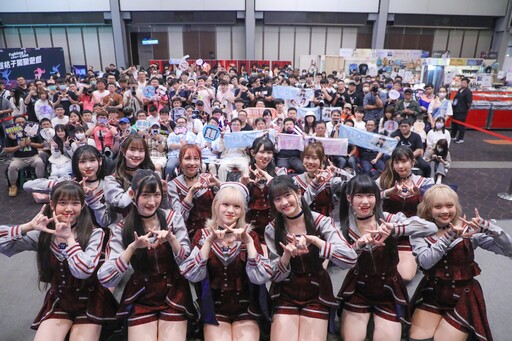 AKB48 Team TP一連兩天在高雄豔陽高照 躲過台北的狂風暴雨